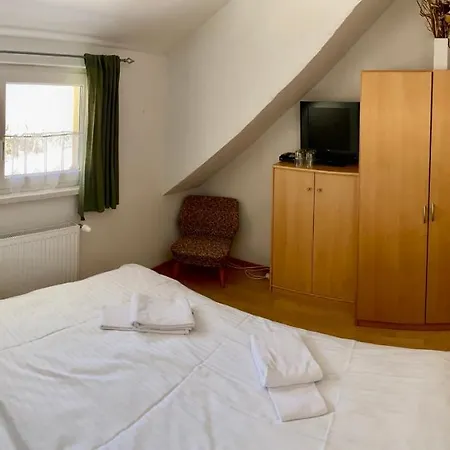 Landhaus Tauplitz Pensionat