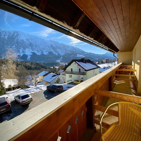 Landhaus Tauplitz 3* توبليتز